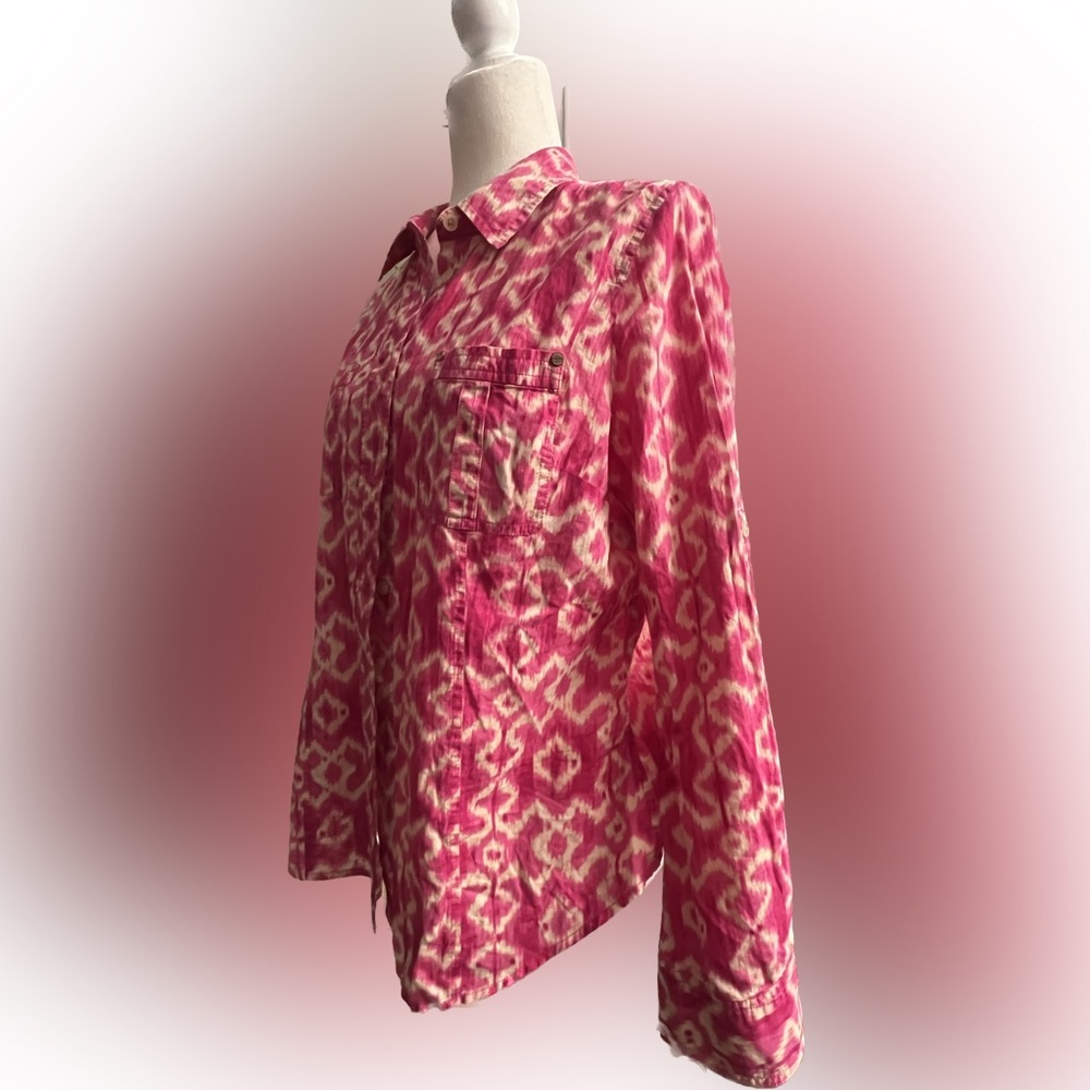 Vintage - Michael Kors size large button up shirt